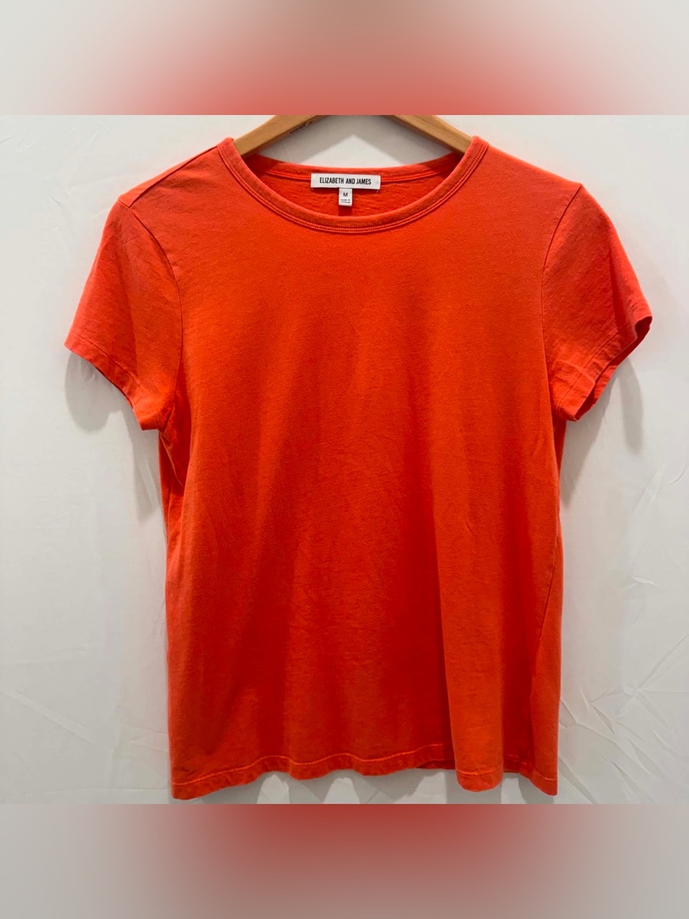 Elizabeth and James Women Bright Red Orange Short Sleeve Crew Tee Size Medium